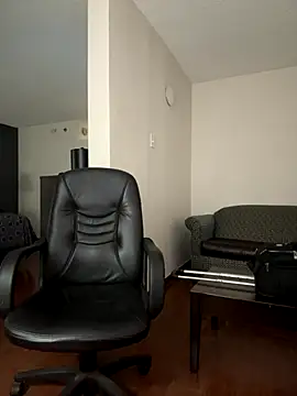 tangaman2280 online show from September 2025 02:28:01 AM