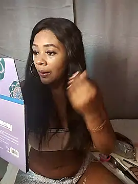 PerlaZultana online show from April 2026 03:16:02 PM