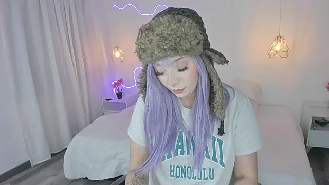 Noahcryptic online show from December 2025 05:53:02 AM