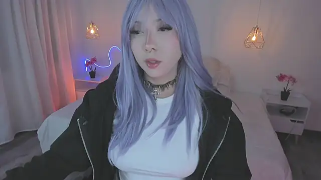 Noahcryptic online show from November 2025 05:11:02 AM