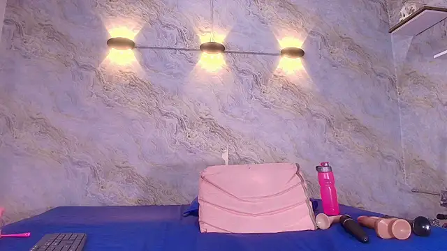 carol juicyy online show from November 2025 07:18:02 PM