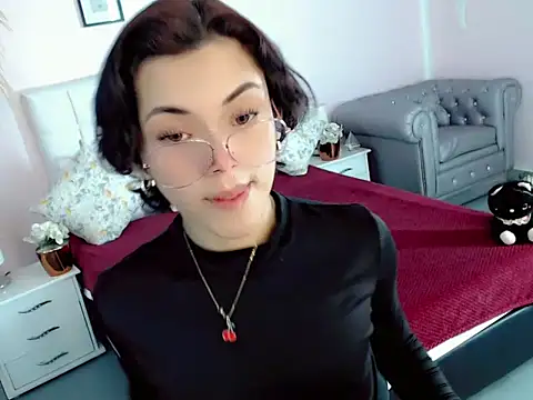 nathalialoes1 online show from November 2025 07:51:02 PM