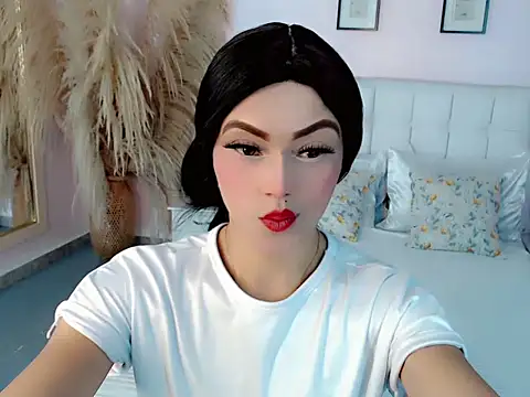 nathalialoes1 online show from October 2025 07:51:01 PM