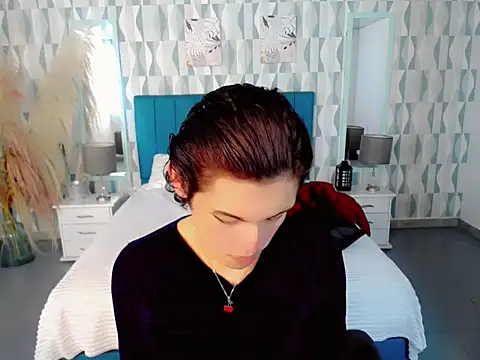 nathalialoes1 online show from November 2025 07:17:02 PM