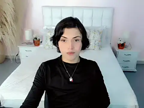 nathalialoes1 online show from October 2025 07:15:02 PM