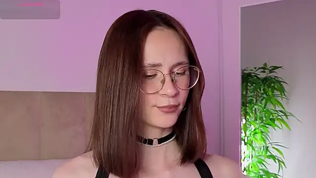 MartaBrent online show from June 2026 05:17:02 PM