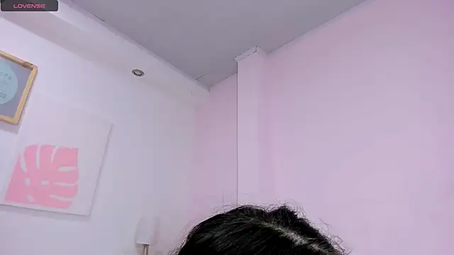 Snapshot of milk_candy18 chatting on November 2025 11:22:02 AM milk candy18 online show from November 2025 11:22:02 AM