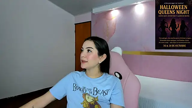 Snapshot of milk_candy18 chatting on October 2025 10:58:01 AM milk candy18 online show from October 2025 10:58:01 AM