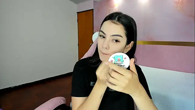 Snapshot of milk_candy18 chatting on October 2025 11:12:02 PM milk candy18 online show from October 2025 11:12:02 PM