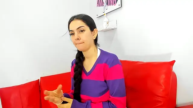 Snapshot of milk_candy18 chatting on November 2025 11:10:01 AM milk candy18 online show from November 2025 11:10:01 AM