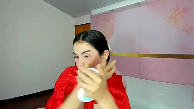 Snapshot of milk_candy18 chatting on October 2025 11:44:02 PM milk candy18 online show from October 2025 11:44:02 PM