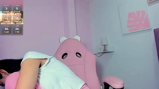 Snapshot of milk_candy18 chatting on November 2025 11:14:02 AM milk candy18 online show from November 2025 11:14:02 AM