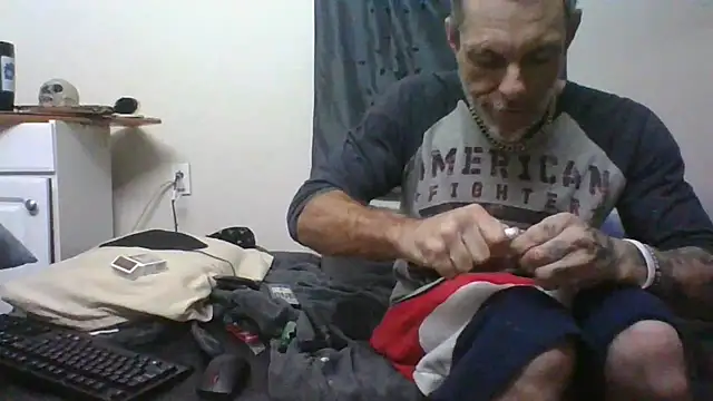 jarjar83 online show from November 2025 09:13:01 AM