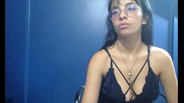 peach25   online show from September 2025 07:47:02 PM