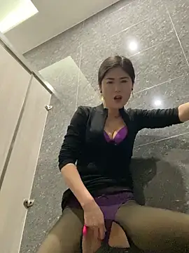 xtt1689999 online show from December 2025 04:03:01 AM