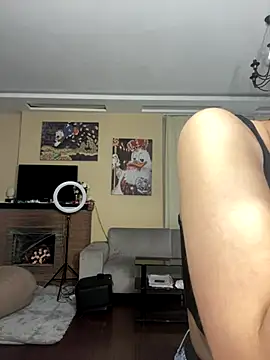 Snapshot of Miranda_Kerry chatting on November 2025 06:27:02 AM Miranda Kerry online show from November 2025 06:27:02 AM