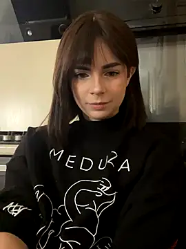 Miranda Kerry online show from September 2025 06:20:01 AM