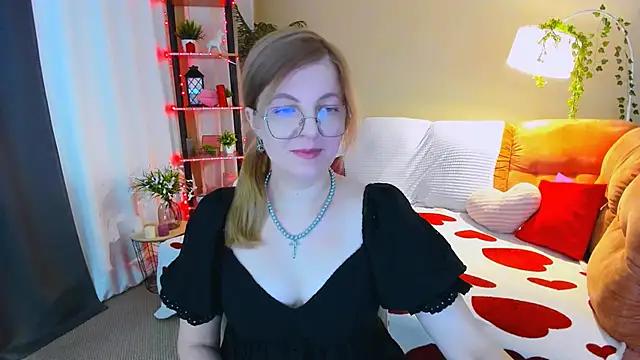 YourUniverser online show from April 2026 09:36:02 AM