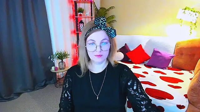 YourUniverser online show from April 2026 11:11:01 AM