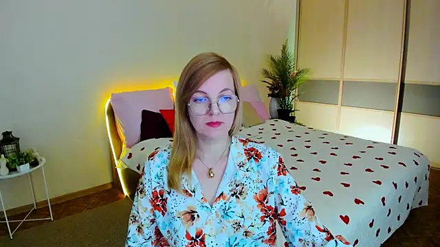 YourUniverser online show from May 2026 09:49:01 AM