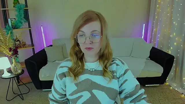 Snapshot of YourUniverser chatting on January 2026 11:13:01 AM YourUniverser online show from January 2026 11:13:01 AM