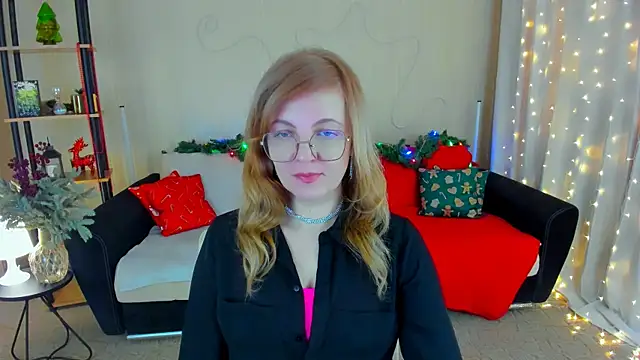 Snapshot of YourUniverser chatting on January 2026 10:33:01 AM YourUniverser online show from January 2026 10:33:01 AM