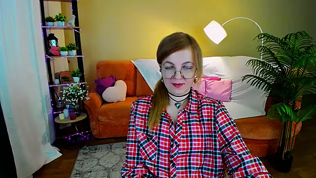 Snapshot of YourUniverser chatting on January 2026 09:57:02 AM YourUniverser online show from January 2026 09:57:02 AM