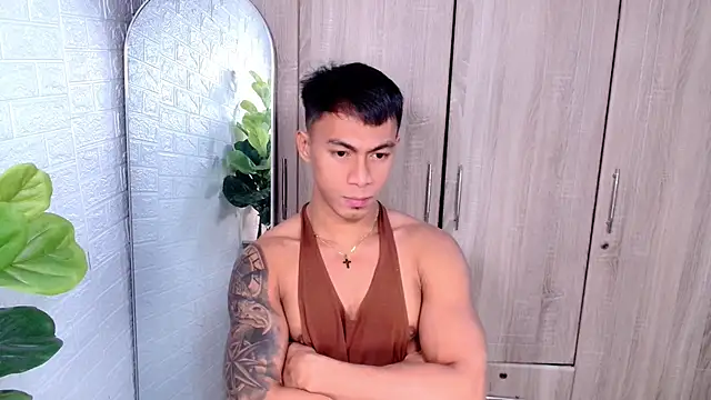 PinooyMilker online show from October 2025 03:52:02 AM