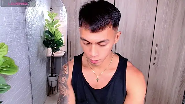 PinooyMilker online show from September 2025 11:49:01 AM