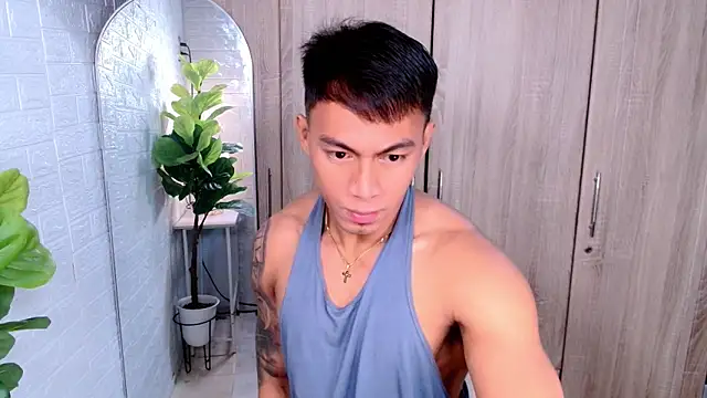 PinooyMilker online show from October 2025 02:22:02 AM