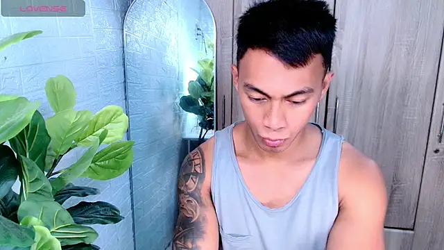 PinooyMilker online show from April 2026 11:44:01 PM