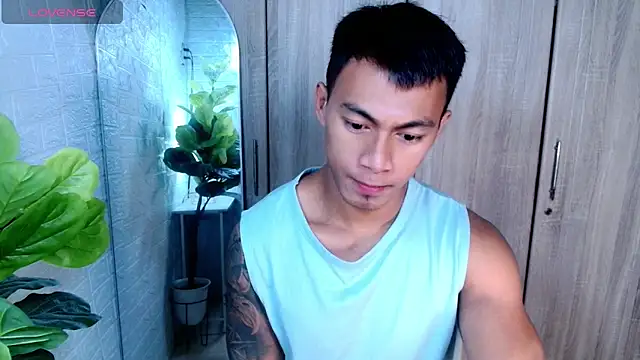 PinooyMilker online show from May 2026 05:17:01 PM