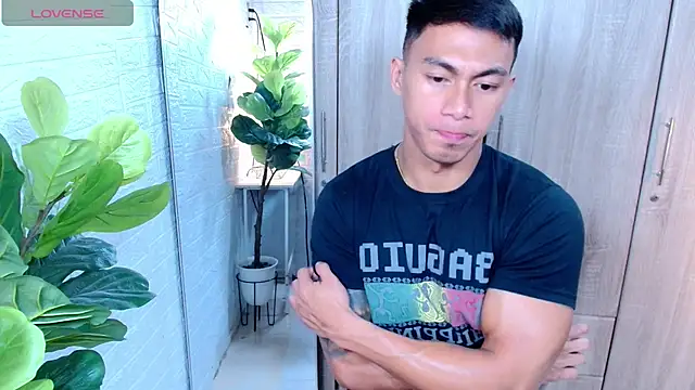 Snapshot of PinooyMilker chatting on January 2026 12:36:02 AM PinooyMilker online show from January 2026 12:36:02 AM