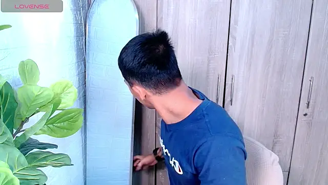 PinooyMilker online show from April 2026 01:18:01 AM