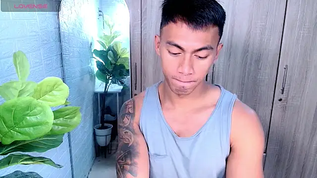 Snapshot of PinooyMilker chatting on February 2026 04:25:02 AM PinooyMilker online show from February 2026 04:25:02 AM