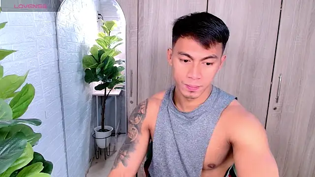 PinooyMilker online show from November 2025 04:11:01 AM