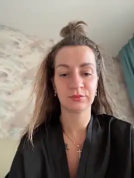 EvvaMur online show from April 2026 12:34:01 AM