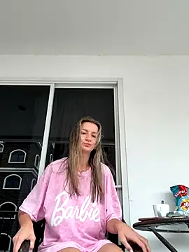 EvvaMur online show from November 2025 01:43:02 AM