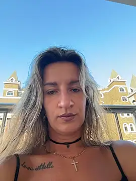 EvvaMur online show from December 2025 01:10:02 AM