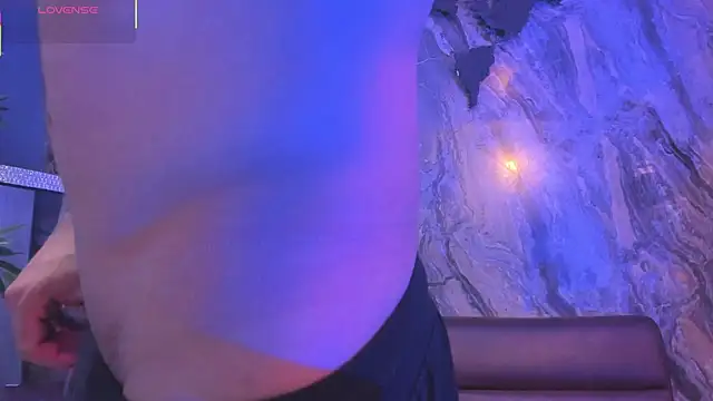 Snapshot of Draven_Marceaux chatting on January 2026 11:47:01 AM Draven Marceaux online show from January 2026 11:47:01 AM