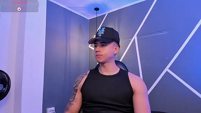 Snapshot of Draven_Marceaux chatting on February 2026 11:39:02 AM Draven Marceaux online show from February 2026 11:39:02 AM