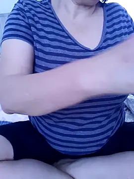 zerdaliii online show from June 2026 04:01:02 AM