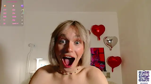 Ice Strawberry online show from February 2026 03:07:02 AM