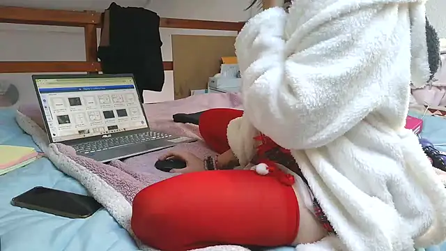 annaellex online show from November 2025 12:05:01 PM