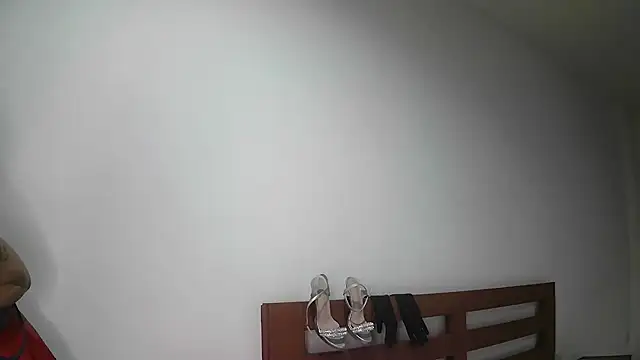 ValleriWind online show from March 2026 10:32:01 PM