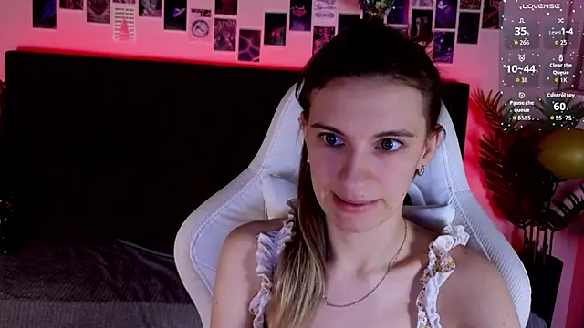 kaleriyaa  online show from January 2026 01:44:01 AM