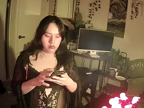 melany clary online show from October 2025 09:44:02 AM