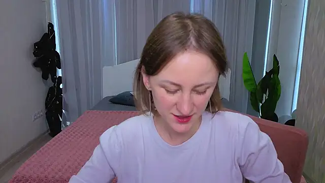 LuluChiiii online show from November 2025 11:03:02 AM