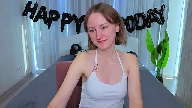 LuluChiiii online show from November 2025 10:42:02 AM