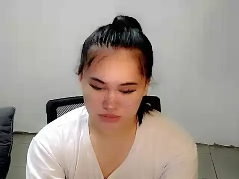 Annierose ts online show from November 2025 06:44:01 PM